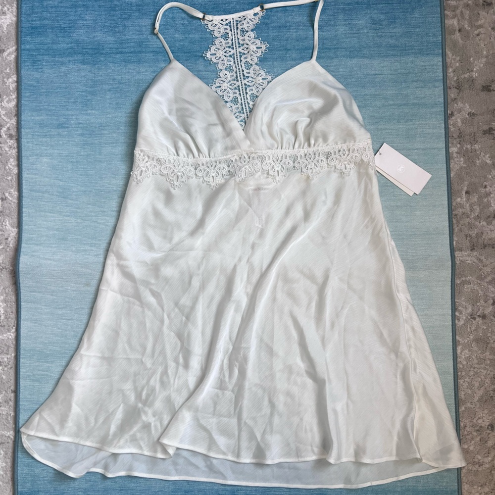 White Flora Nikrooz Babydoll Slip, Size M